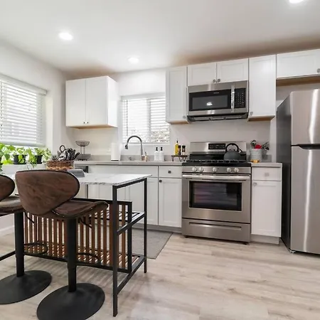 Urban Oasis: San Diego Bungalow Escape Extérieur photo